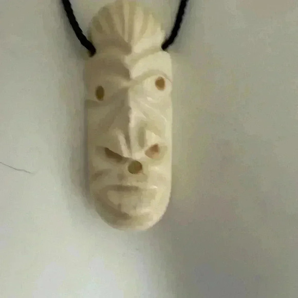 5/$25 Stonehenge totem post bone carved men necklace, waterproof for beach - Picture 3 of 7